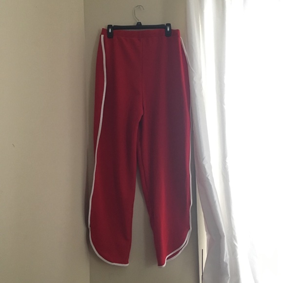 Highwaisted Red Sweats - Picture 2 of 3